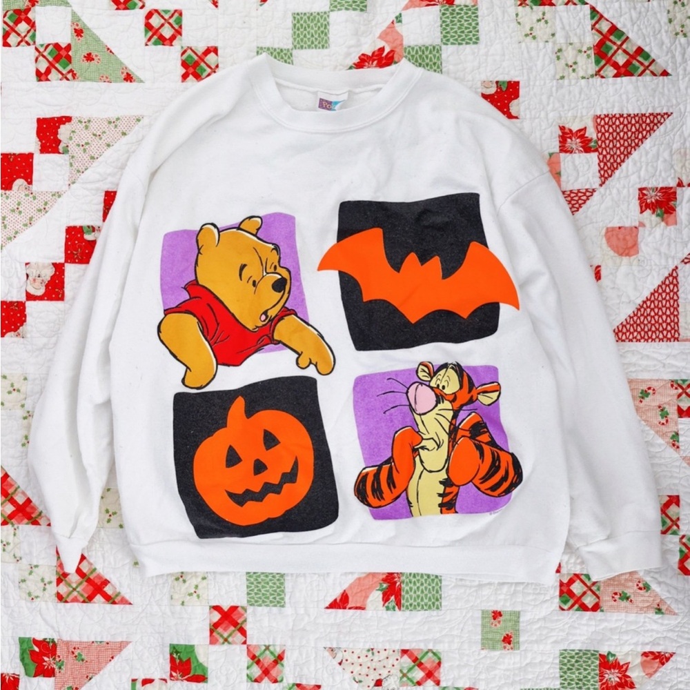 Disney White Sweater with Winnie the Pooh and Tigger